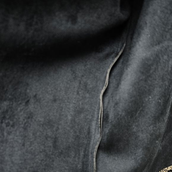 So sexy! Vegan Leather, puff-sleeve blouse - Picture 12 of 12